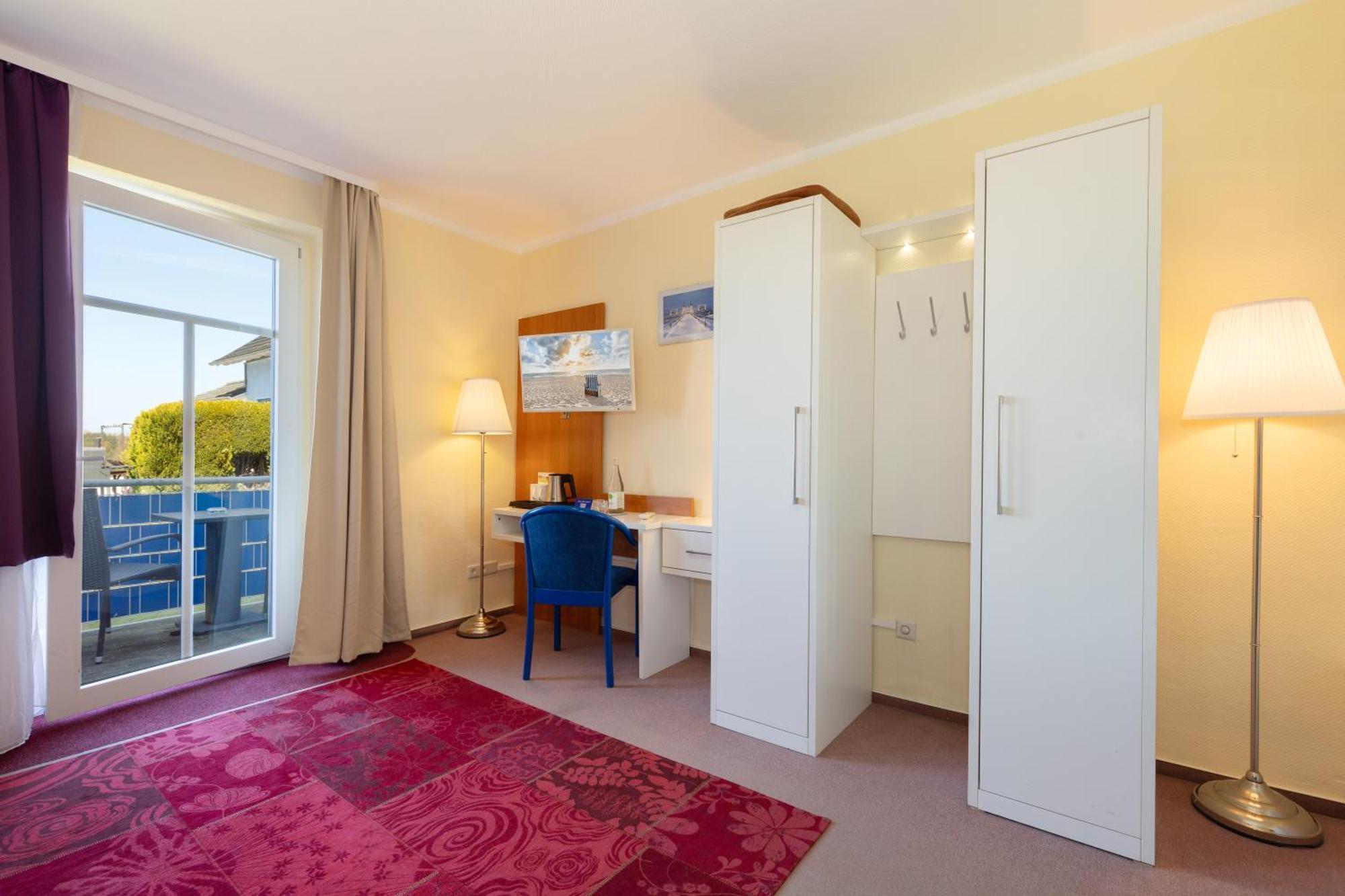ראלסוויק Hotel Klaus Stoertebeker מראה חיצוני תמונה